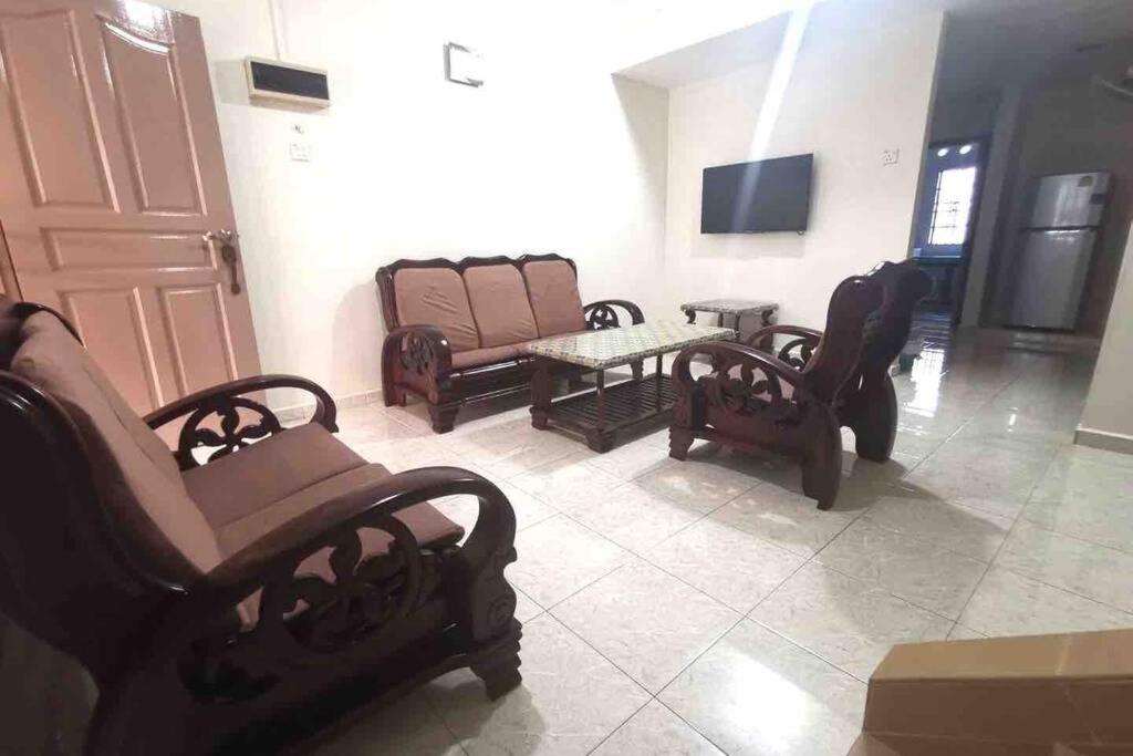 Mersing Fun Beach Home Services Εξωτερικό φωτογραφία